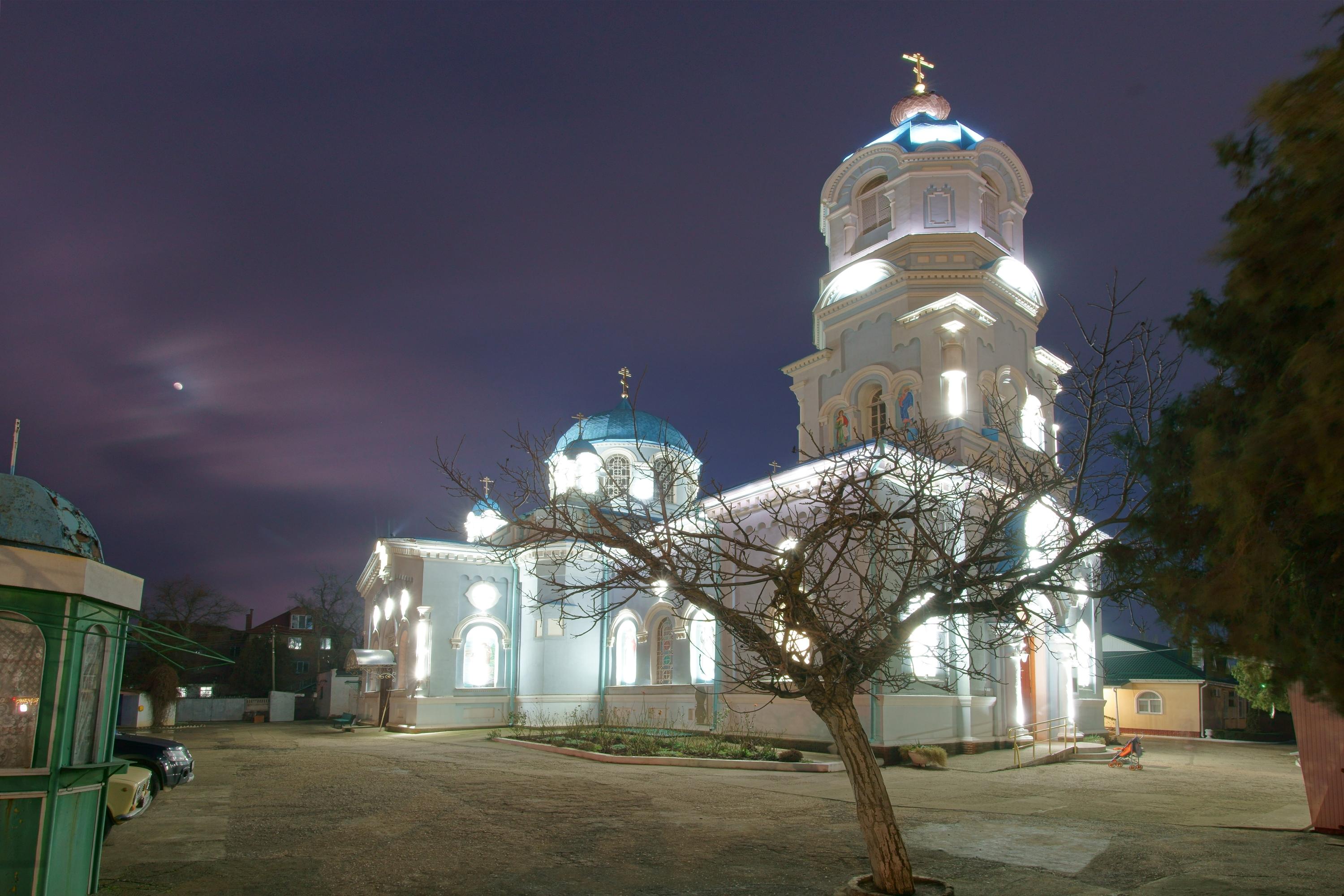Свято-Ильинский храм в Саках