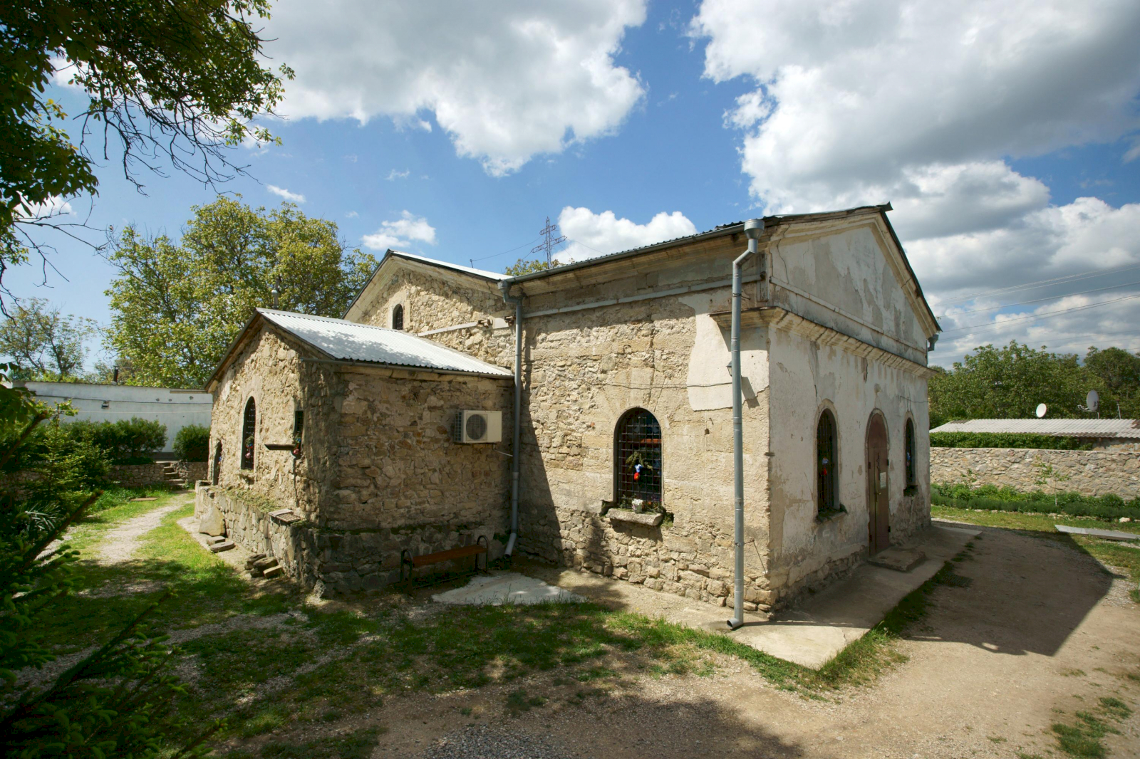 Грушевский монастырь 